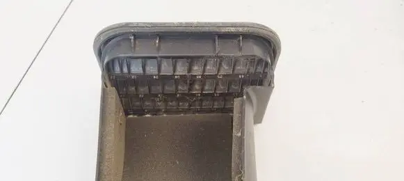 Volvo V70 Air intake duct part 9171001