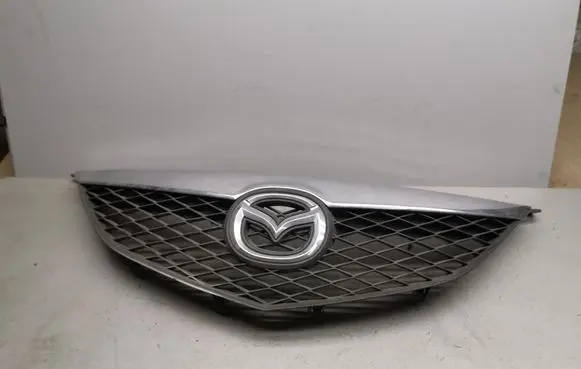 Mazda 6 Front bumper upper radiator grill GJ6A50712