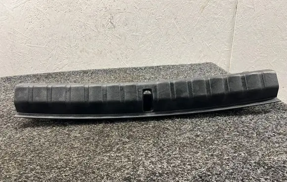 BMW i4 Trunk/boot sill cover protection 7951240