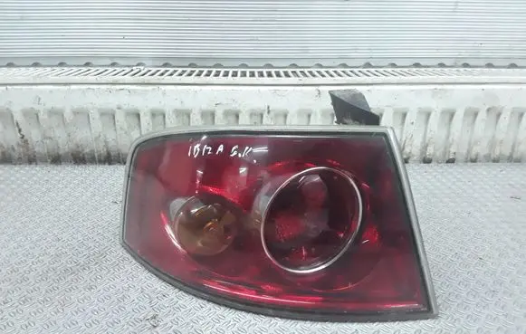 Seat Ibiza III (6L) Rear/tail lights 6L6945095A