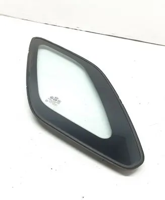 KIA Sportage Rear vent window glass DOT748M352AS2