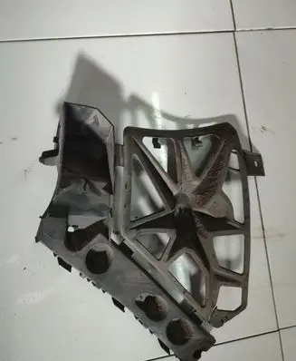 Renault Scenic III - Grand scenic III Front bumper mounting bracket
