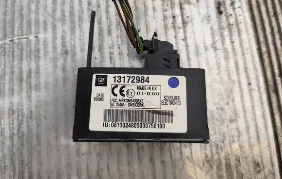 Opel Vectra C Tire pressure sensor 13172984 0813024805 2546ABME4A3WX