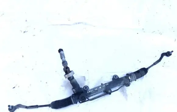 Mercedes-Benz C W203 Steering rack rhd a2031101003