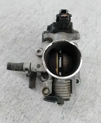 Hyundai Coupe Throttle body valve 35150-22600