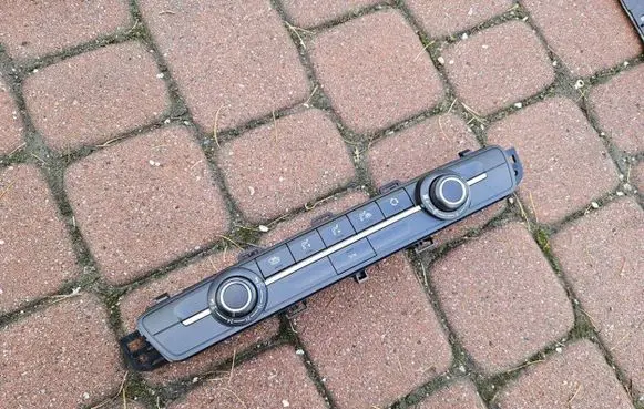 Opel Combo E Climate control unit 98340416ZD