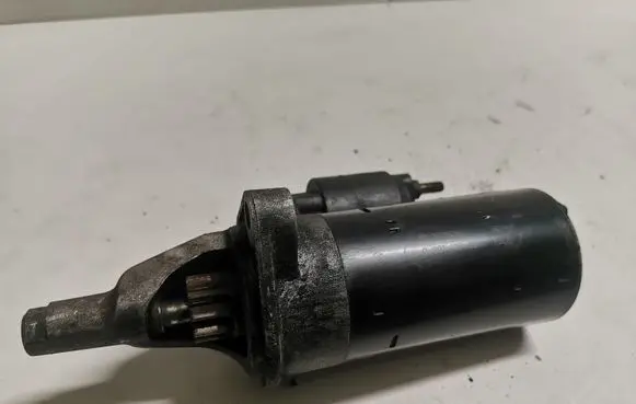 Audi A4 S4 B6 8E 8H Starter motor 0001109021