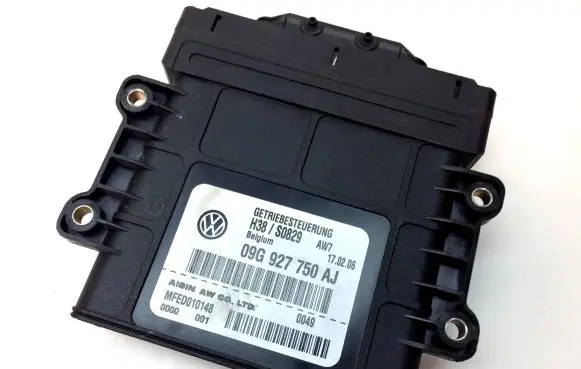 Volkswagen PASSAT CC Gearbox control unit/module 09G927750AJ
