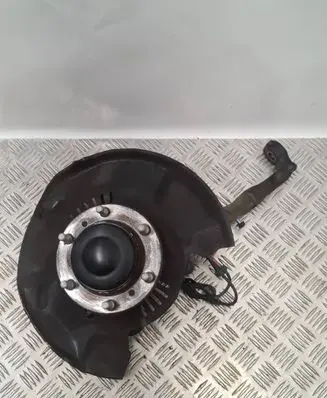 Toyota Land Cruiser (J150) Front wheel hub spindle knuckle