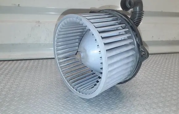 Hyundai Santa Fe Heater fan/blower 972303A010