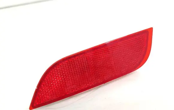 Subaru Impreza IV Rear tail light reflector 32302L