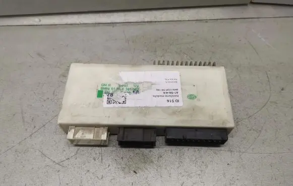BMW 5 E39 Comfort/convenience module 61358381962 8381962