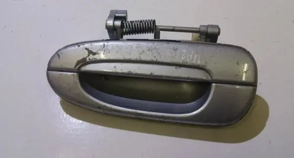 Mazda 626 Front door exterior handle