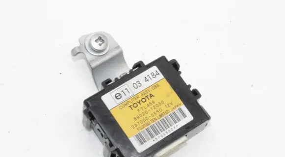 Toyota Auris 150 Other devices 8902012030