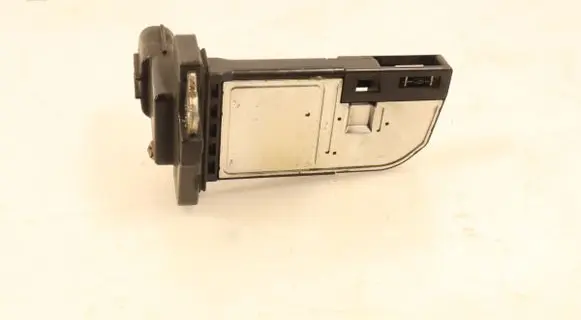 Toyota Corolla Verso E121 Mass air flow meter 2220426010
