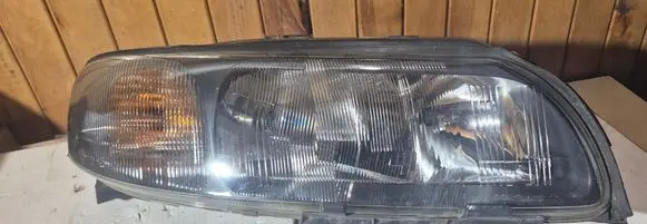 Volvo V70 Headlight/headlamp 8693567 80662820