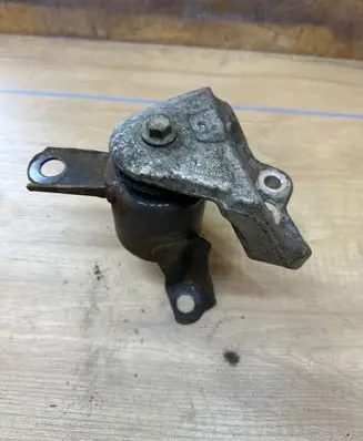 Ford Ecosport Engine mount bracket C1B16F012CD 210320161A
