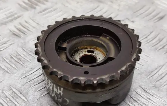 Porsche Cayenne (92A) Camshaft pulley/ VANOS 06E109083N