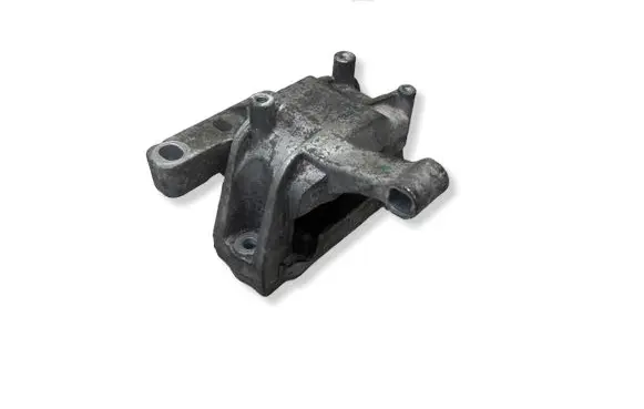 Audi Q3 8U Engine mount bracket 5N0199262