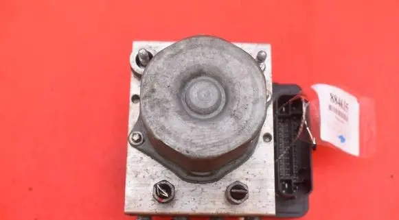 Tesla Model S ABS Pump 1037797-00-D
