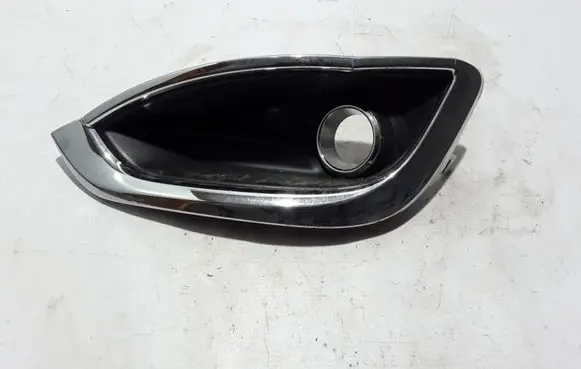 Chrysler Pacifica Front bumper lower grill 68229007AA