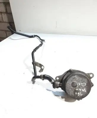 BMW 5 E60 E61 Vacuum pump
