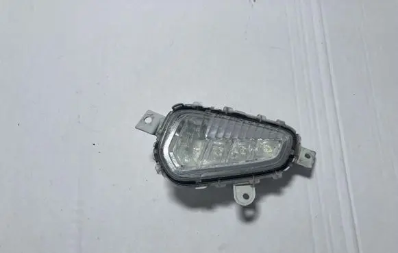 Volvo V40 LED Daytime headlight 31323115