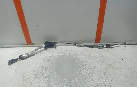 Ford Fiesta Gear shift cable linkage M1BP7E395AE