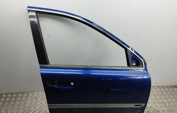 Volvo XC90 Front door