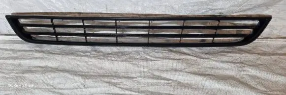 Ford Fiesta Front bumper lower grill