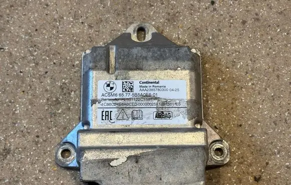 BMW 5 G60 G61 Airbag control unit/module 5B5A0E5