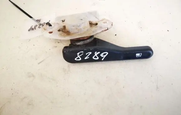 Nissan Almera Tino Fuel tank opening switch 