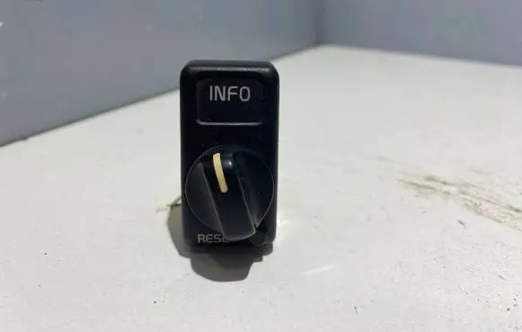 Volvo 850 Other switches/knobs/shifts 9128543