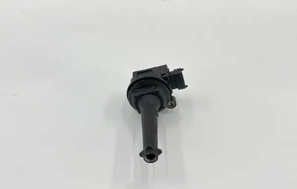 Volvo XC90 High voltage ignition coil 0221604001