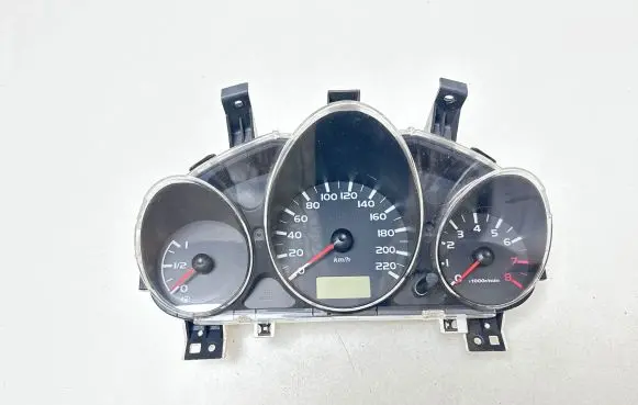 Mitsubishi Colt Speedometer (instrument cluster) MM0038001 0633