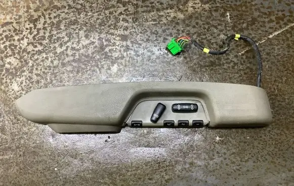 Volvo XC90 Seat control switch 19206