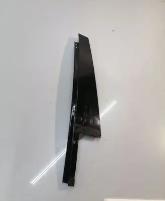 BMW 7 F01 F02 F03 F04 Front door glass trim molding 7185234