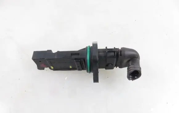 Opel Vectra C Mass air flow meter F00C2G2063