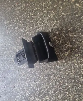 Mercedes-Benz ML W163 Hand brake release handle 1634270020