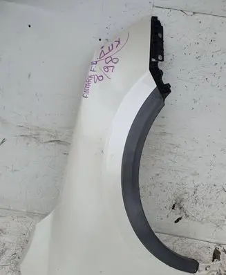 Opel Antara Fender
