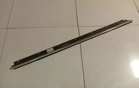 Audi A6 S6 C5 4B Front door glass trim molding