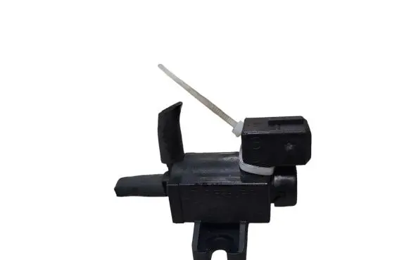 Opel Zafira B Turbo solenoid valve 70246100 8972882491