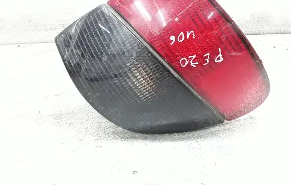 Peugeot 406 Rear/tail lights