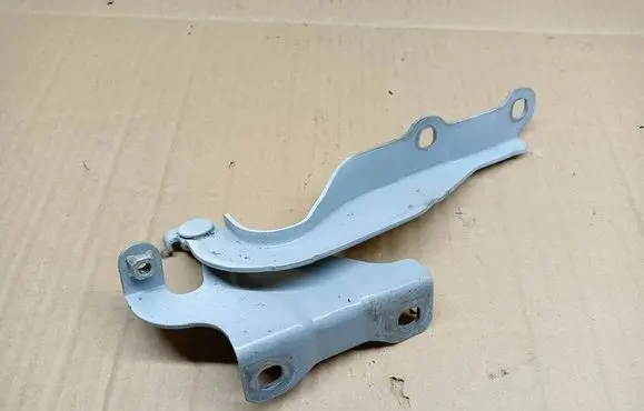 Mitsubishi Space Star Engine bonnet/hood hinges S7A21