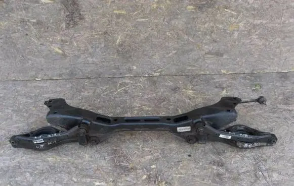 KIA Sportage Rear beam 