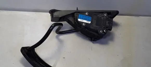 Renault Espace - Grand espace IV Accelerator throttle pedal 8200007513 6PV00611918