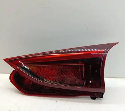 Mazda 3 III Tailgate rear/tail lights B45C513F0