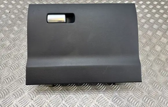Mazda MX-30 Glove box DN4J64051