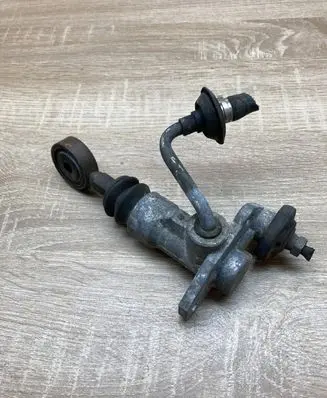 Audi A4 S4 B5 8D Clutch master cylinder 8D1721401