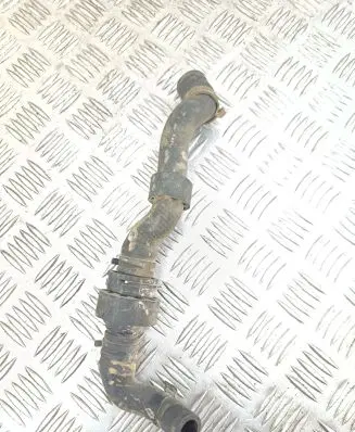 Volkswagen Passat Alltrack Engine coolant pipe/hose